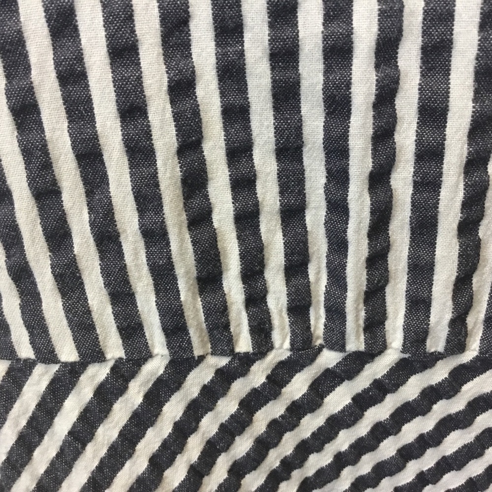 Tulip Seersucker Striped Dress - Picture 8 of 15